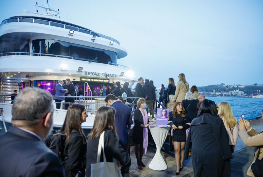 Road Show_Istanbul_2.jpg